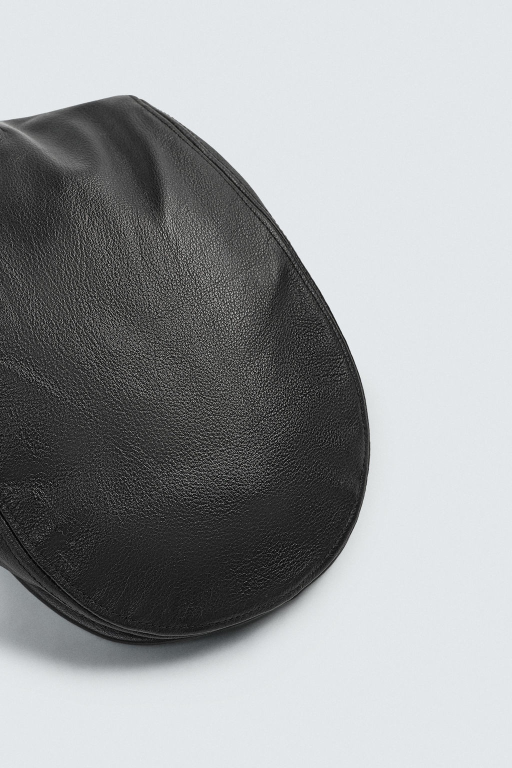 LEATHER BERET LIMITED EDITION - Zara фото 4