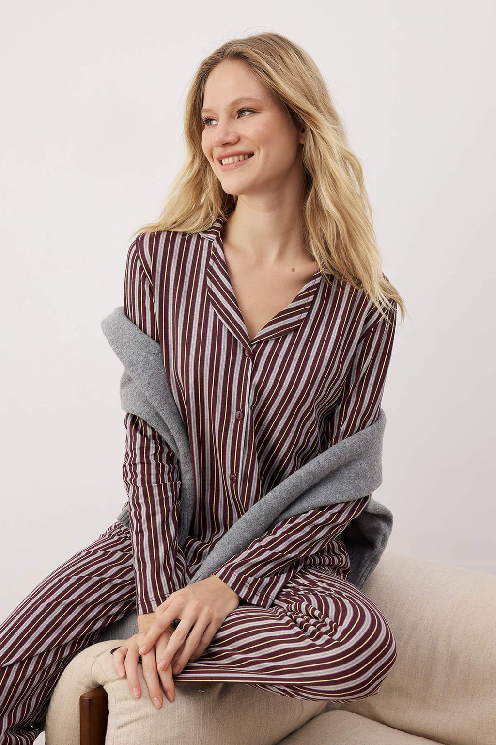 Trendyolmilla Pembe %100 Pamuklu Cizgili Gomlek-Pantolon Orme Pijama Tak?m? THMAW24PT00144  фото 17