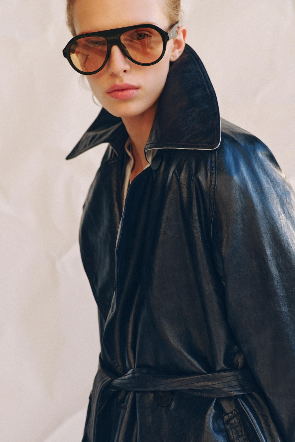 OVERSIZE LEATHER EFFECT TRENCH COAT ZW COLLECTION - Zara фото 3