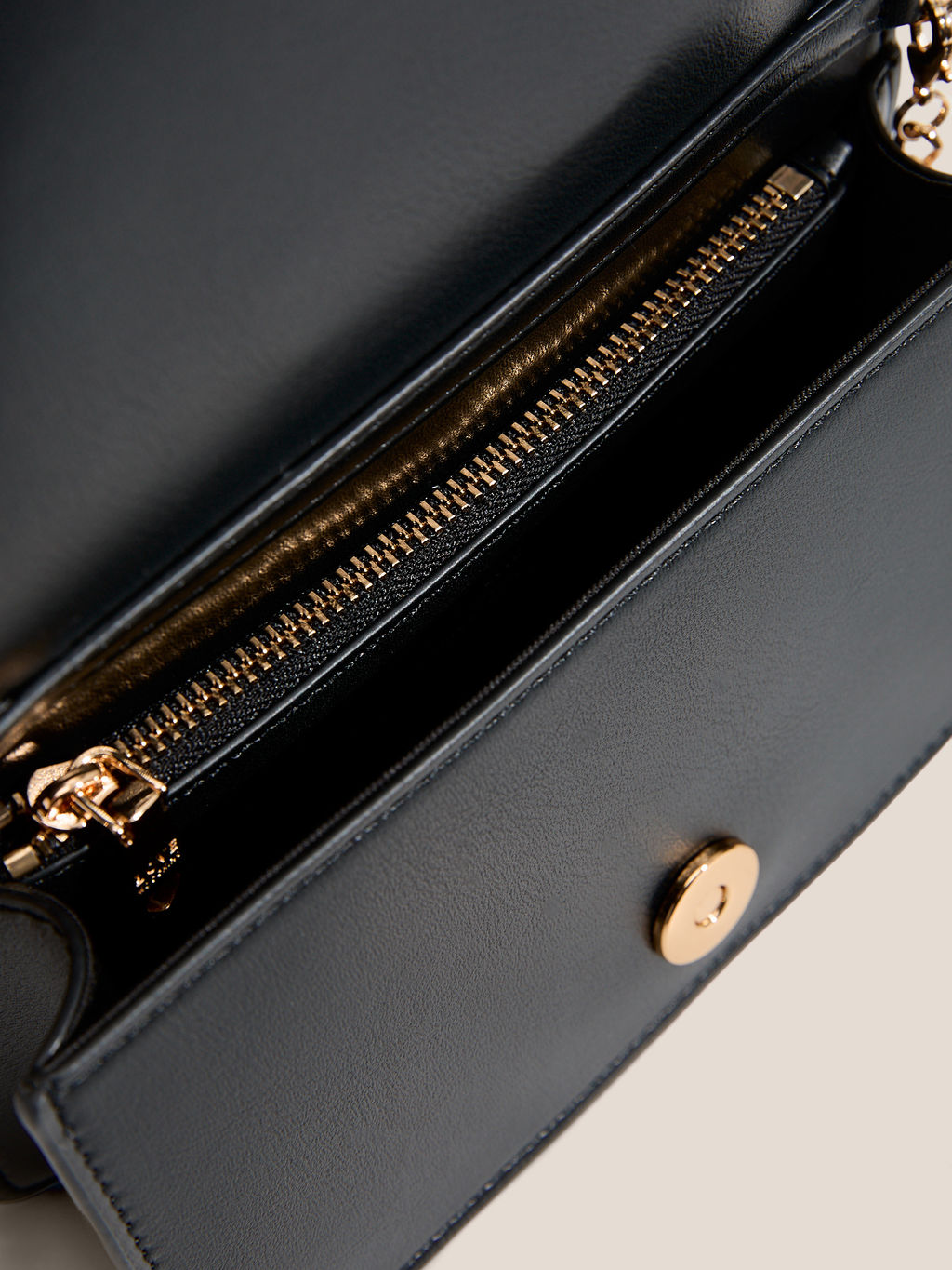 Женский клатч LOVE MOSCHINO SCRIPT SLG