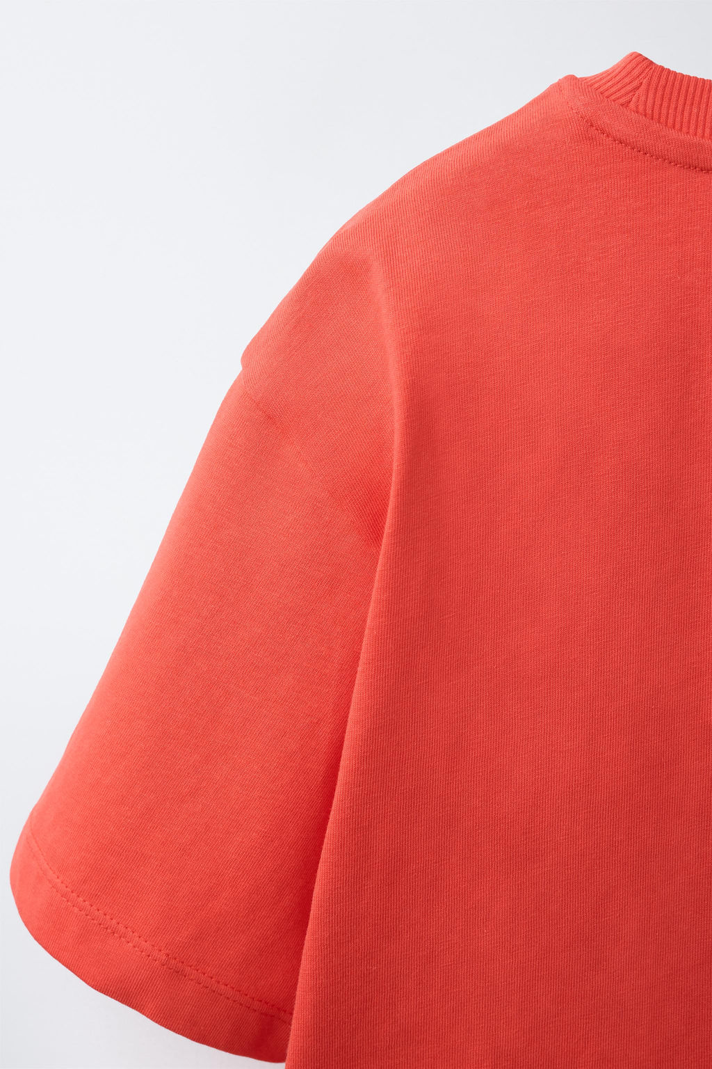 CAMISETA ESTAMPADO TEXTO / Rojo - Zara фото 6