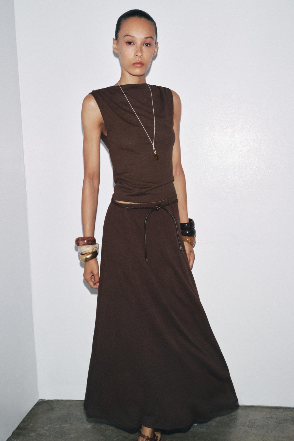 KNITTED CUT-OUT SKIRT WITH BELT - Zara фото 2