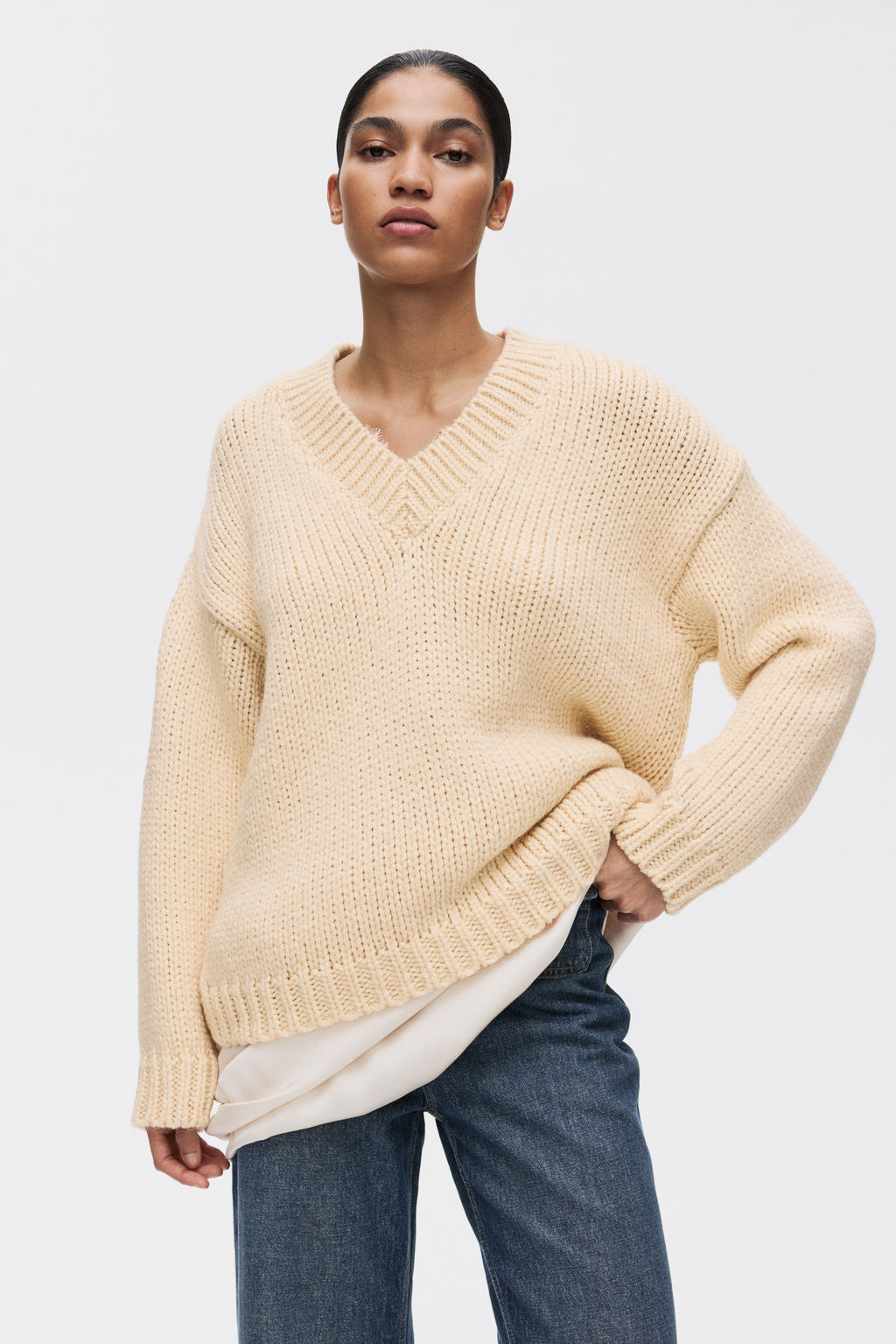 Jersey de punto con escote en V - H&m фото 6