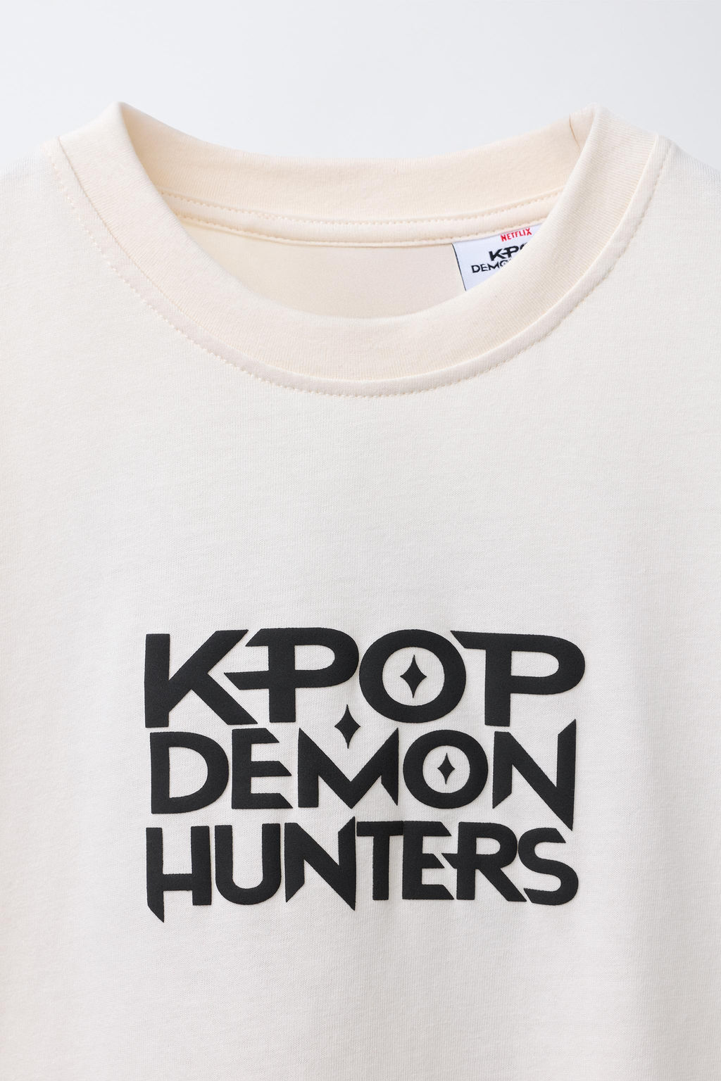 KPOP DEMON HUNTERS NETFLIX  PRINT T-SHIRT - Zara фото 3