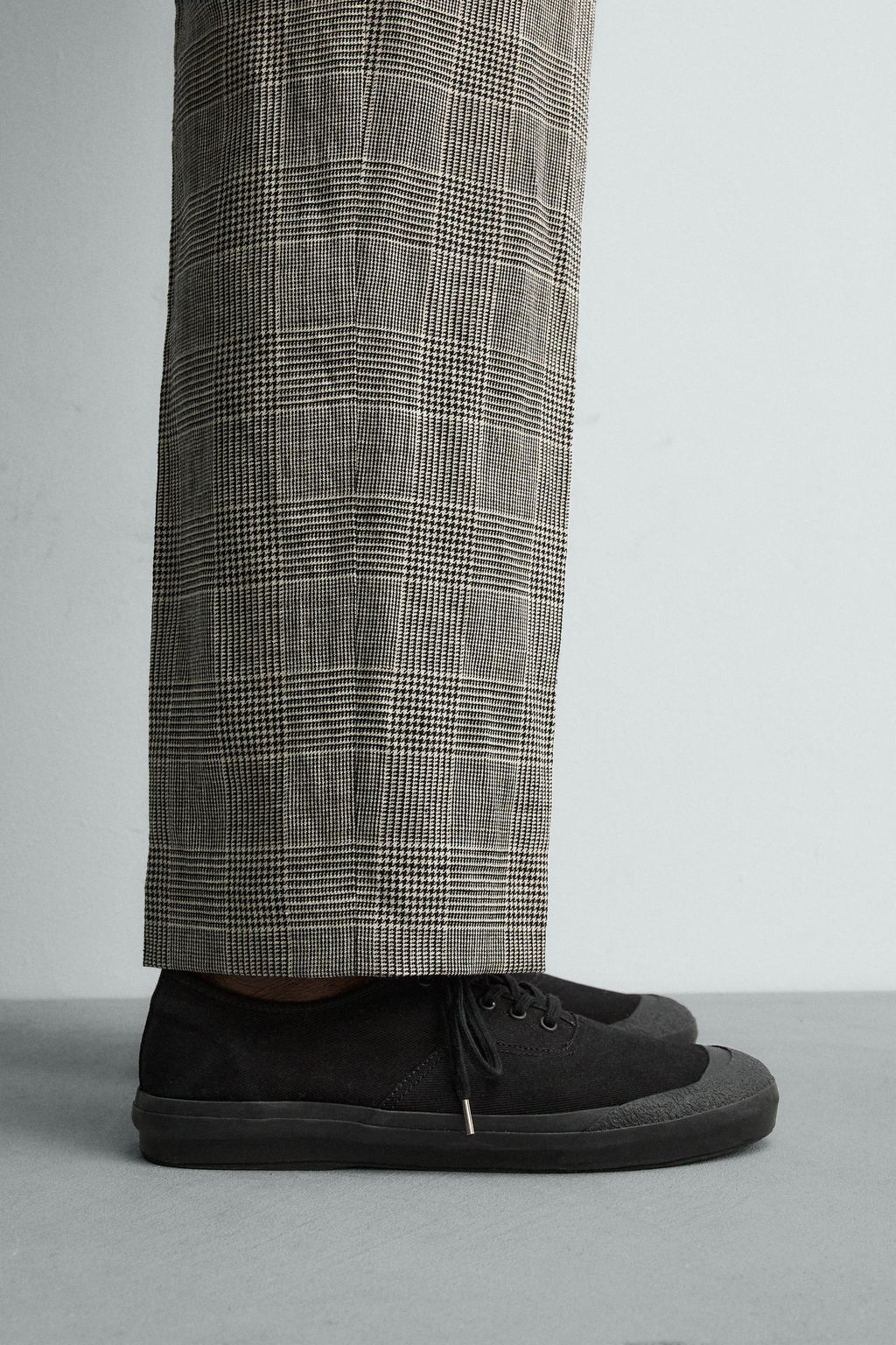 ZAPATILLA TEJIDO AARON LEVINE X ZARA / Negro  фото 2