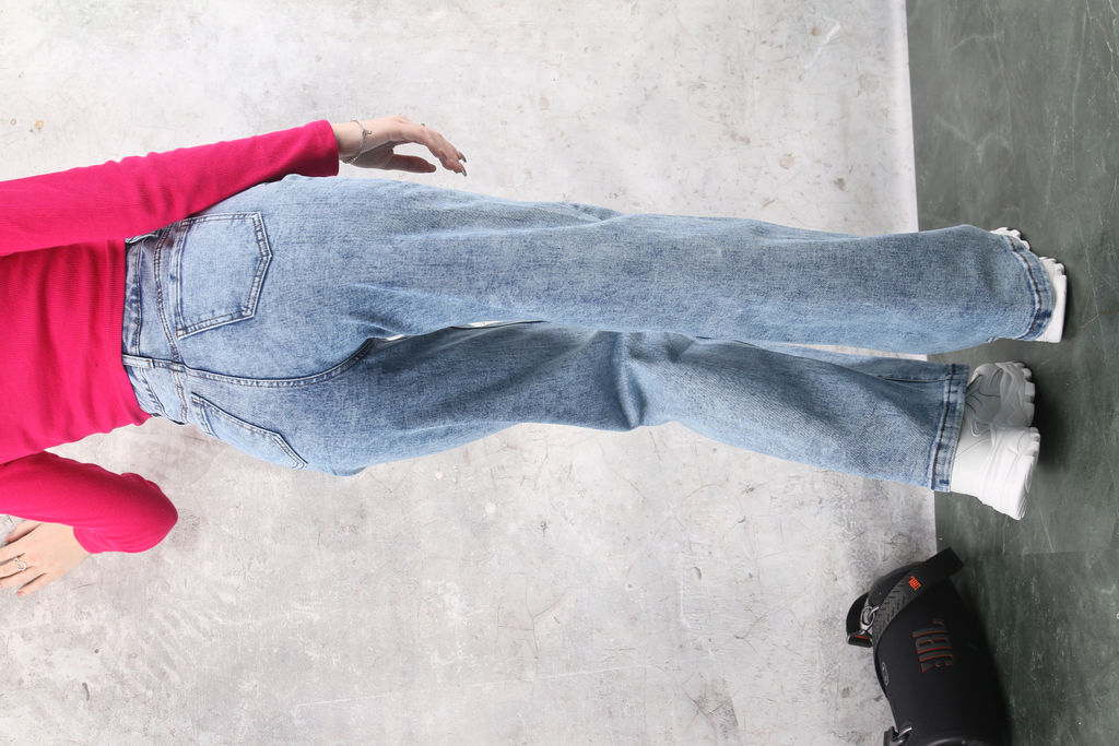 Джинсы женские трубы D371 Уценка (108277)