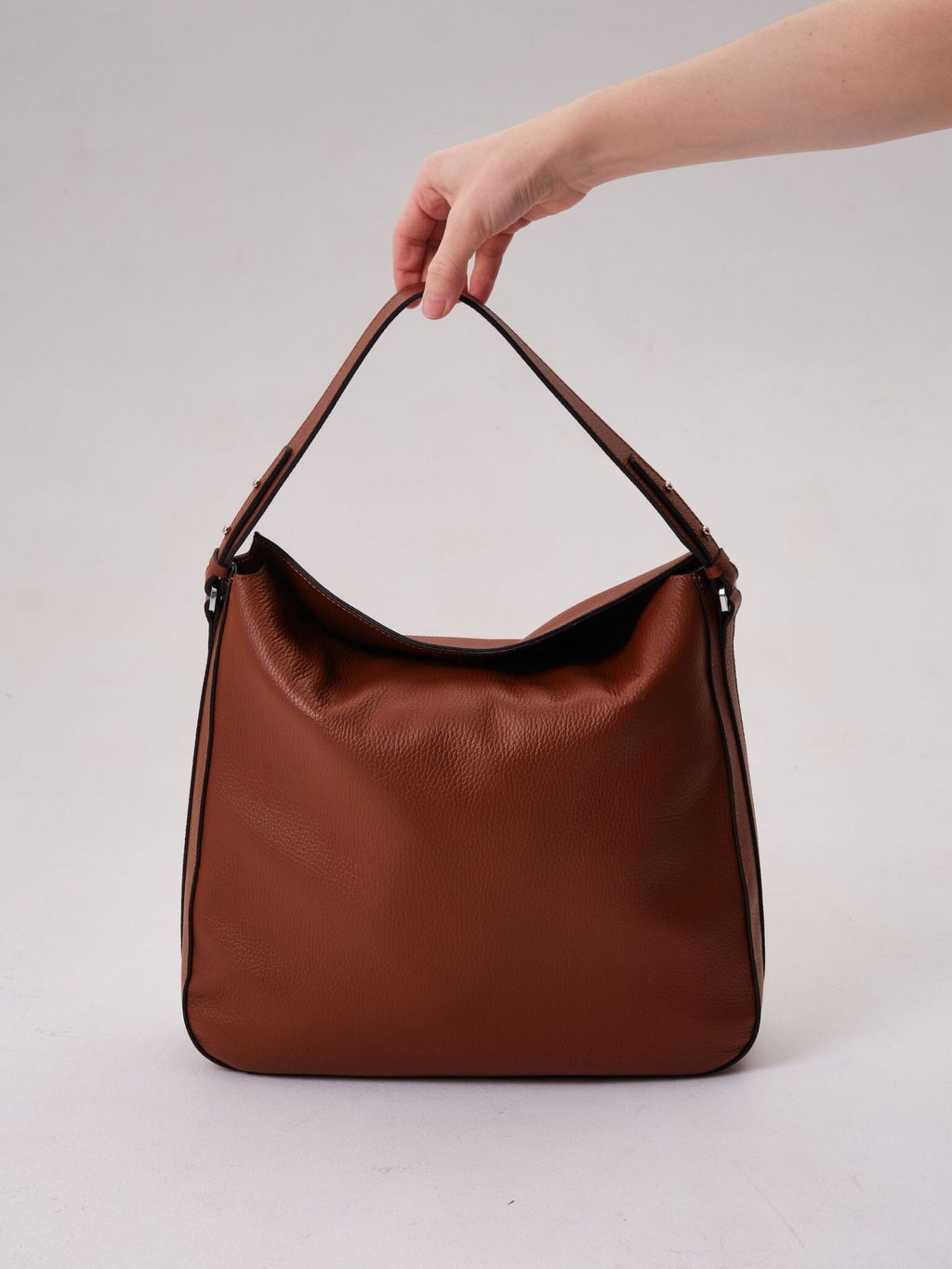 Сумка кожаная на плечо Azaro 30925 коричневый