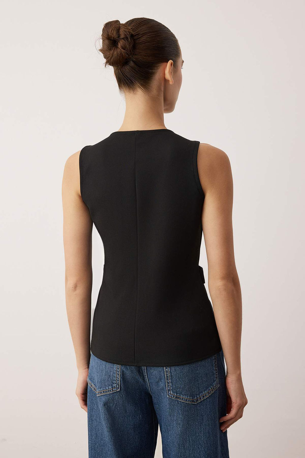 Siyah Inci Akseusar Detayl? Cepli Orme Fitted Yelek TWOAW26YE00060 - Trendyolmilla фото 4