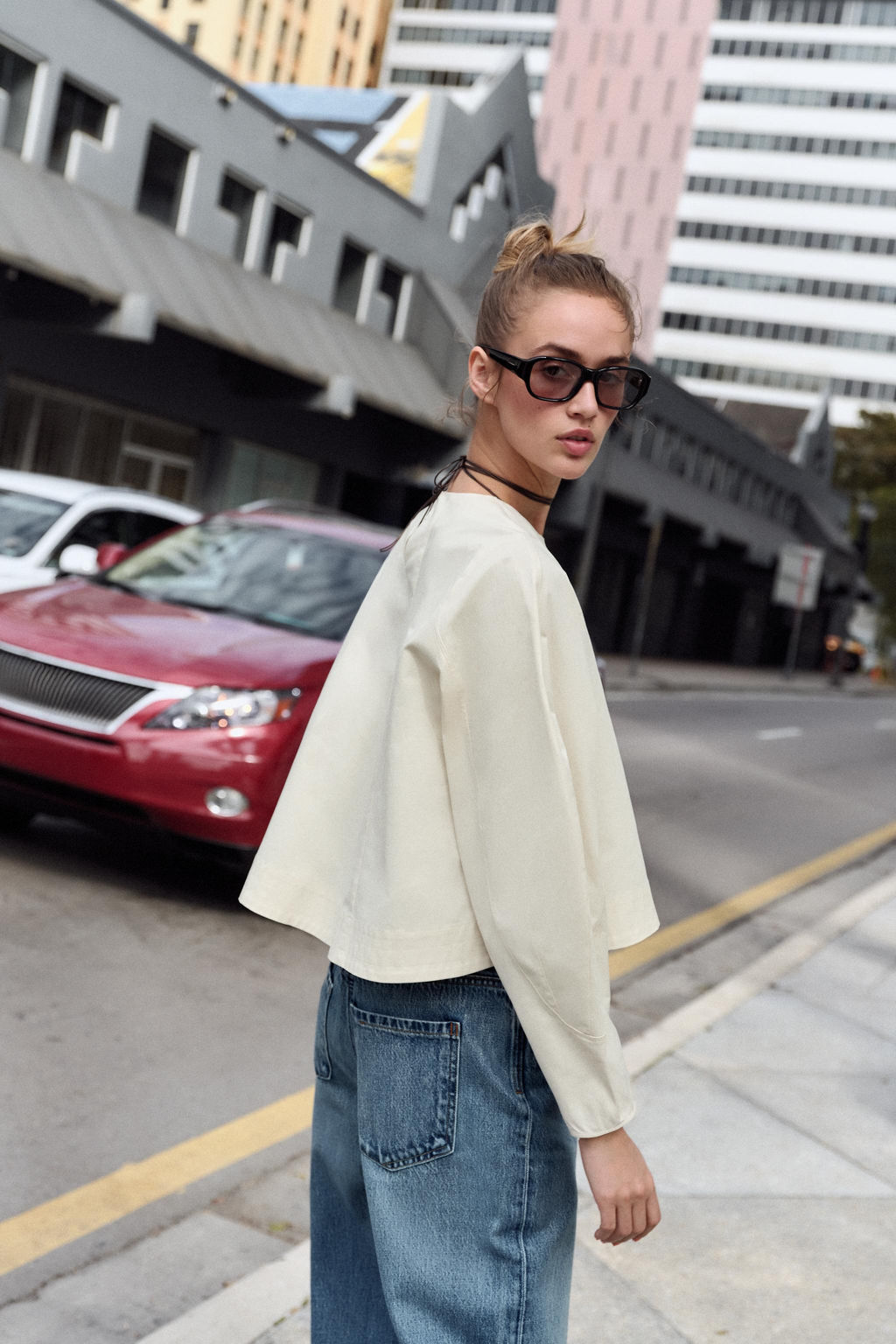 TOP CORTO MANGA VOLUMEN / Crudo - Zara фото 3