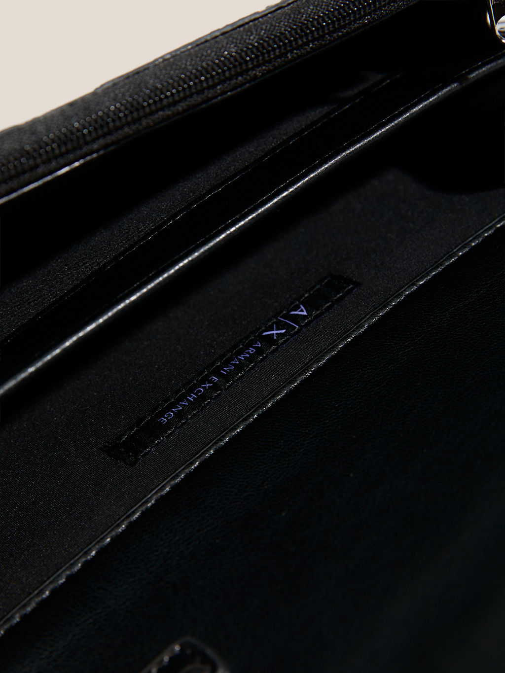 Клатч ARMANI EXCHANGE Артикул 4363237, черный  фото 4