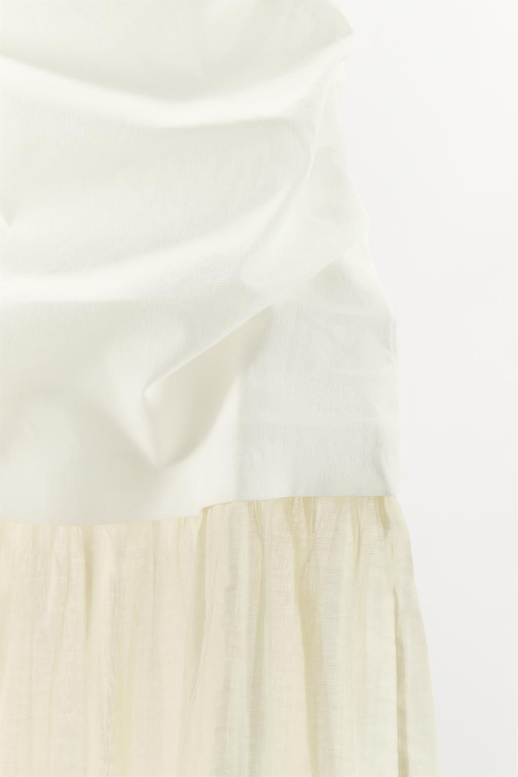 CONTRAST STRAPLESS MIDI DRESS