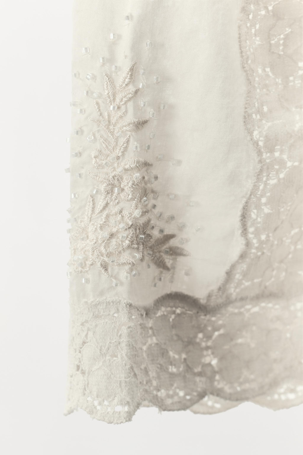 EMBROIDERED BEADED SHORTS - Zara фото 6