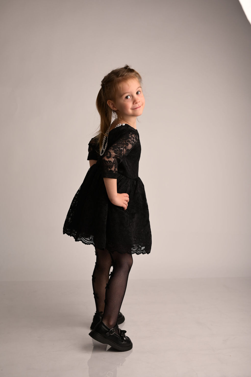 Платье Королева ЦВЕТ: ЧЕРНЫЙ