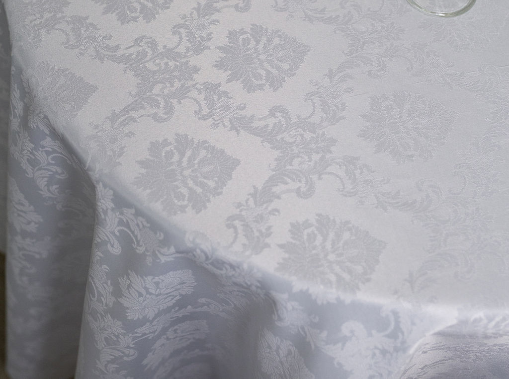 Скатерть Жов280-1540/010101П Овал280x150