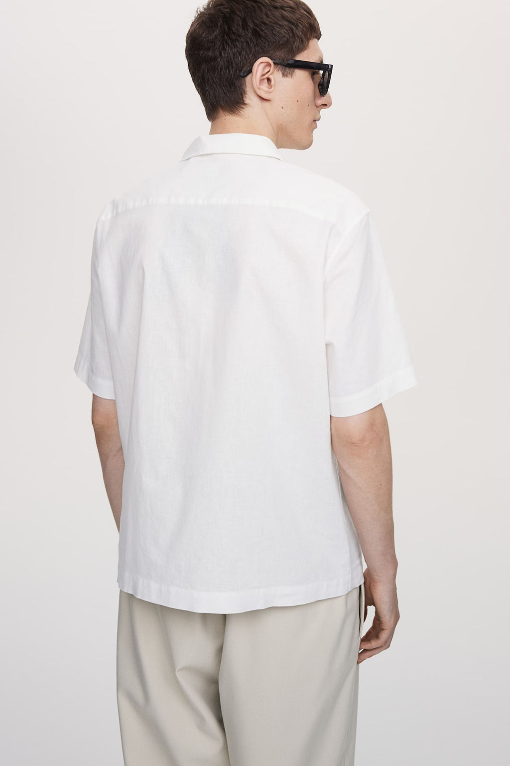 Camisa cargo en mezcla de lino Regular Fit - H&m фото 7