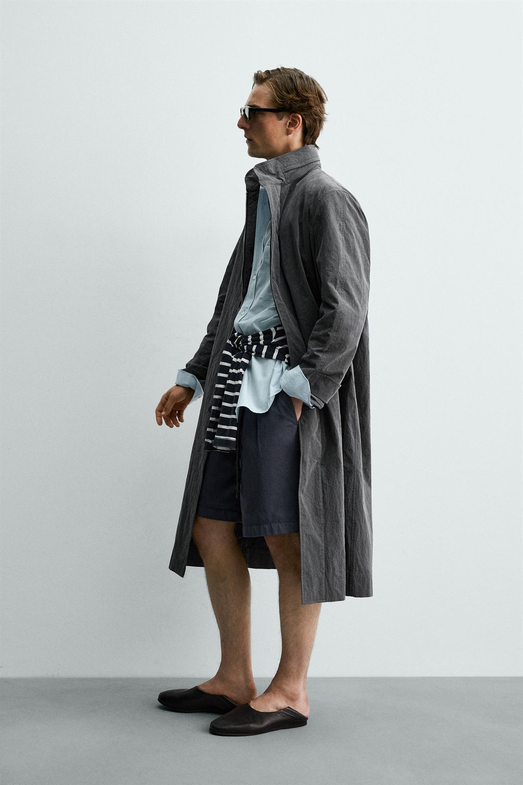 TRENCH LIGERO EFECTO LAVADO AARON LEVINE X ZARA / Gris vigor?  фото 4