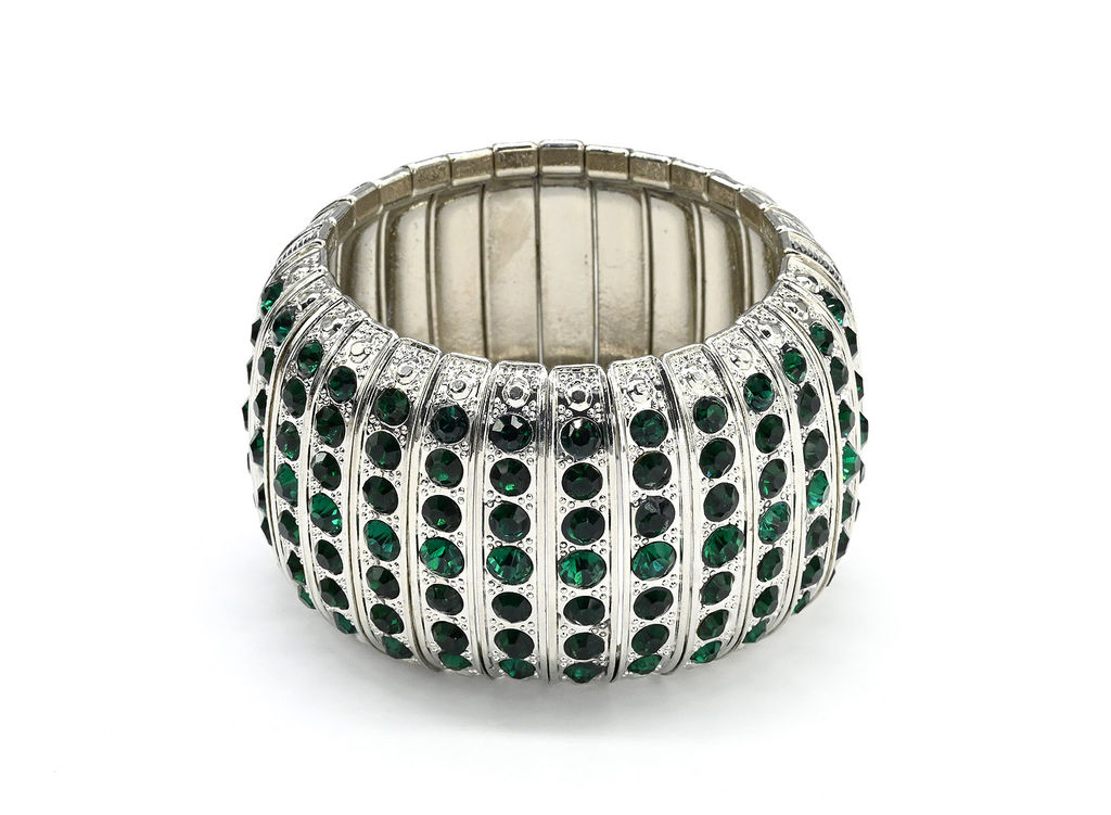 Металлический широкий браслет с цирконом цв.зеленый