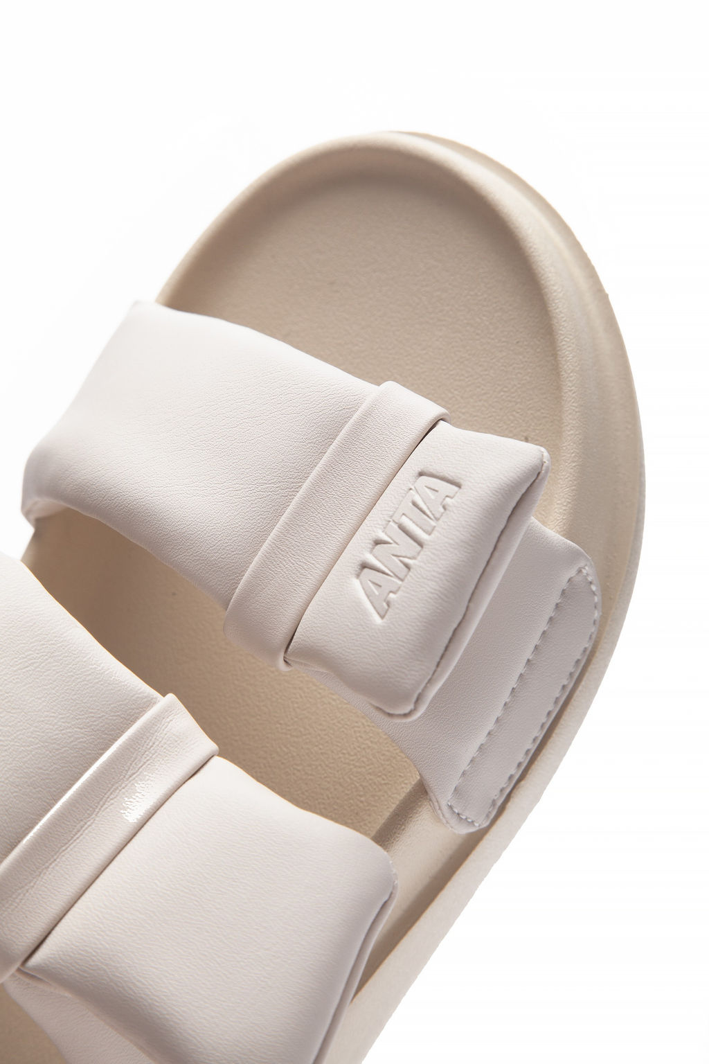 Сандалии Anta THICK SOLE SANDALS Бежевый