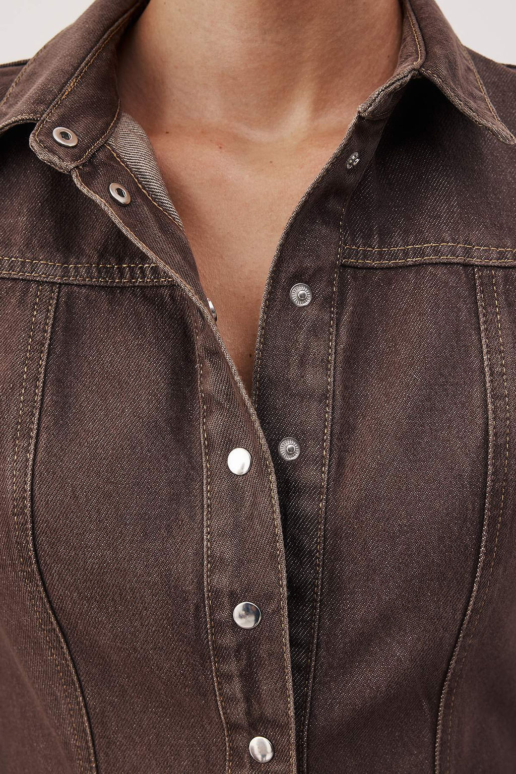 Kahverengi Duz K?sa / Mini Denim Elbise TWOAW26EL00344 - Trendyolmilla фото 3