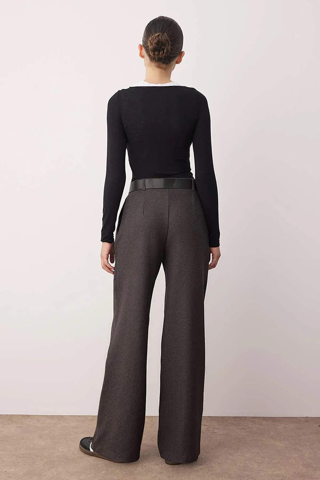 Gri Kemerli Wide Leg/Genis Paca Kal?n Kumas Pantolon TWOAW26PL00033 - Trendyolmilla фото 4