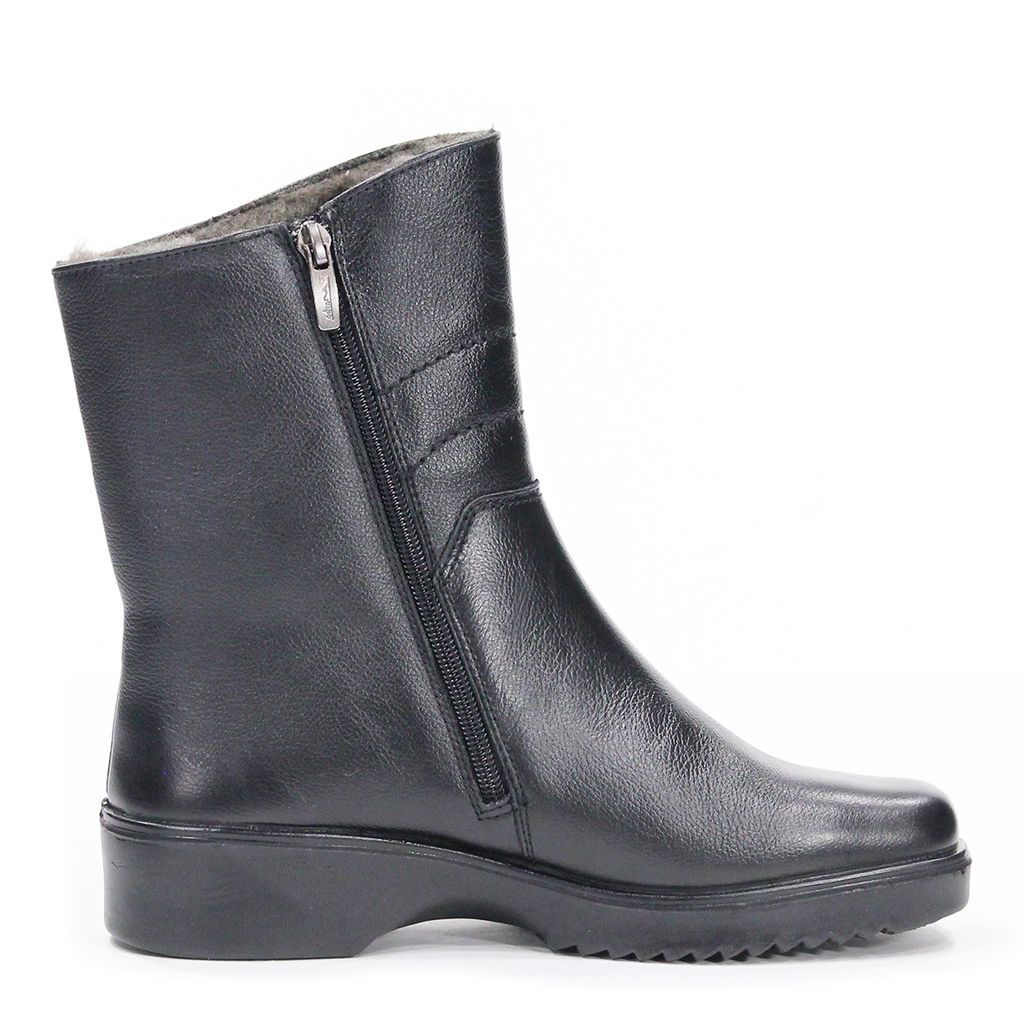 Полусапожки женские