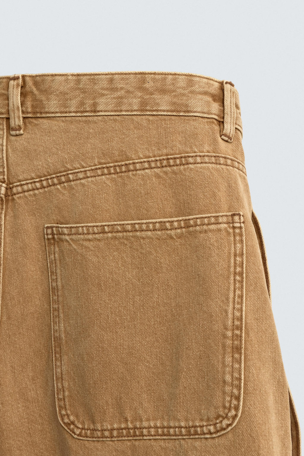 BERMUDA BAGGY FIT BOTONES / tostado
