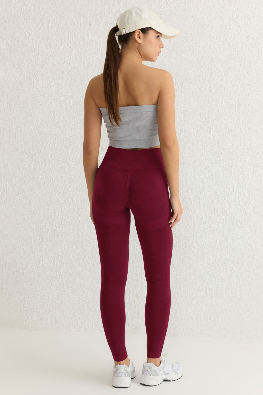 TRENDYOLMILLA Siyah Seamless/Dikissiz Push Up Tam Boy Orme Spor Tayt THMAW25TY00003  фото 31