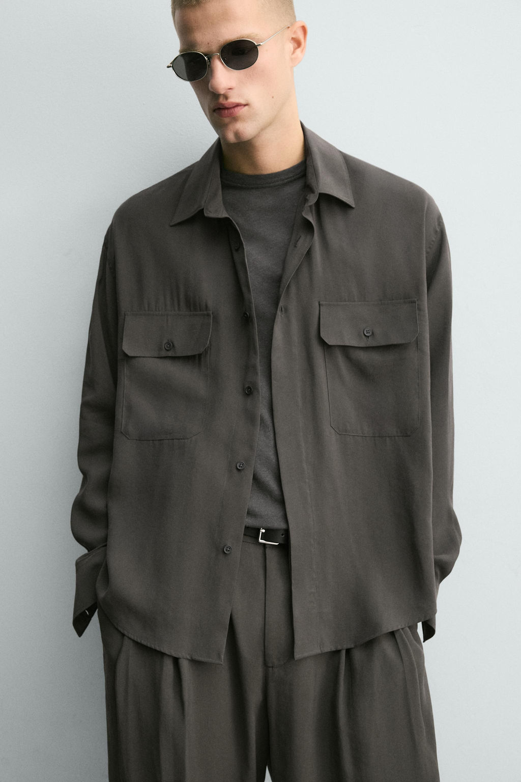 CAMISA FLUIDA RELAXED FIT / Gris antracita - Zara фото 6