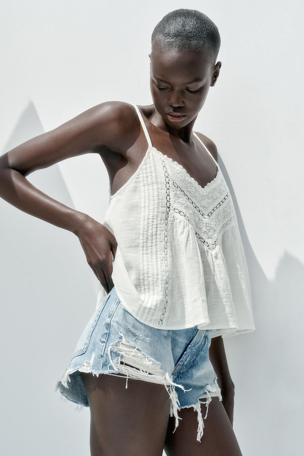 HIGH-WAIST CURVED DENIM SHORTS - Zara фото 23