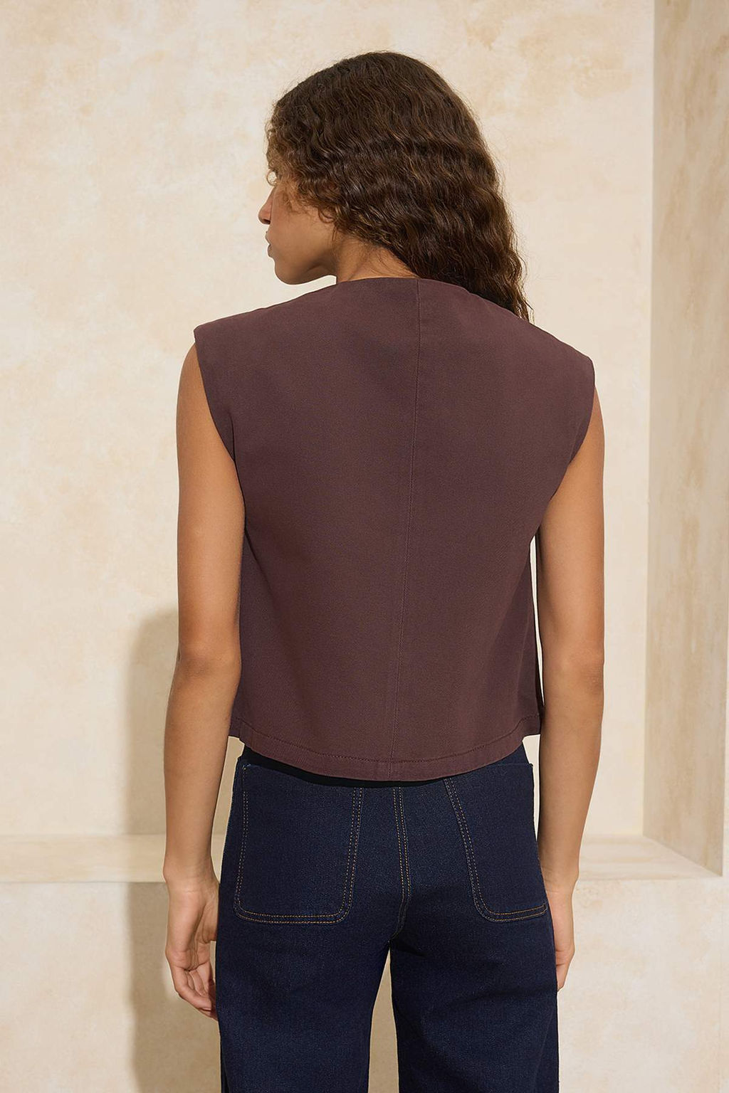 Ozel Koleksiyon Kahverengi Dugme Detayl? Denim Yelek TWOAW26YE00013