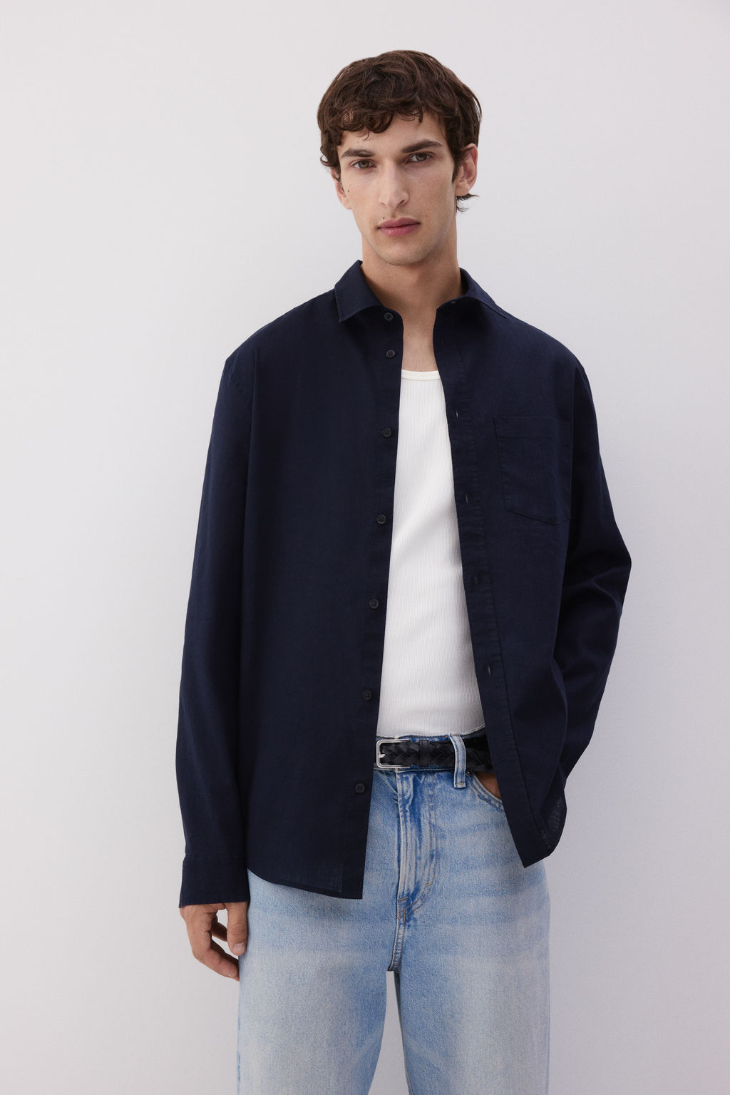 Camisa en mezcla de lino Regular Fit - H&m фото 8