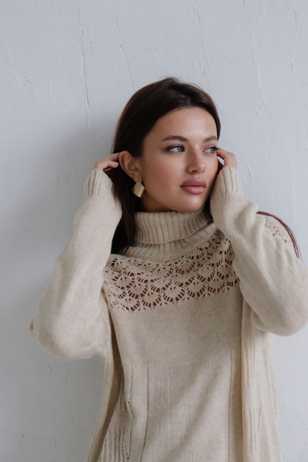 10294 Свитер с ажурной кокеткой бежевый - Martichelli фото 25