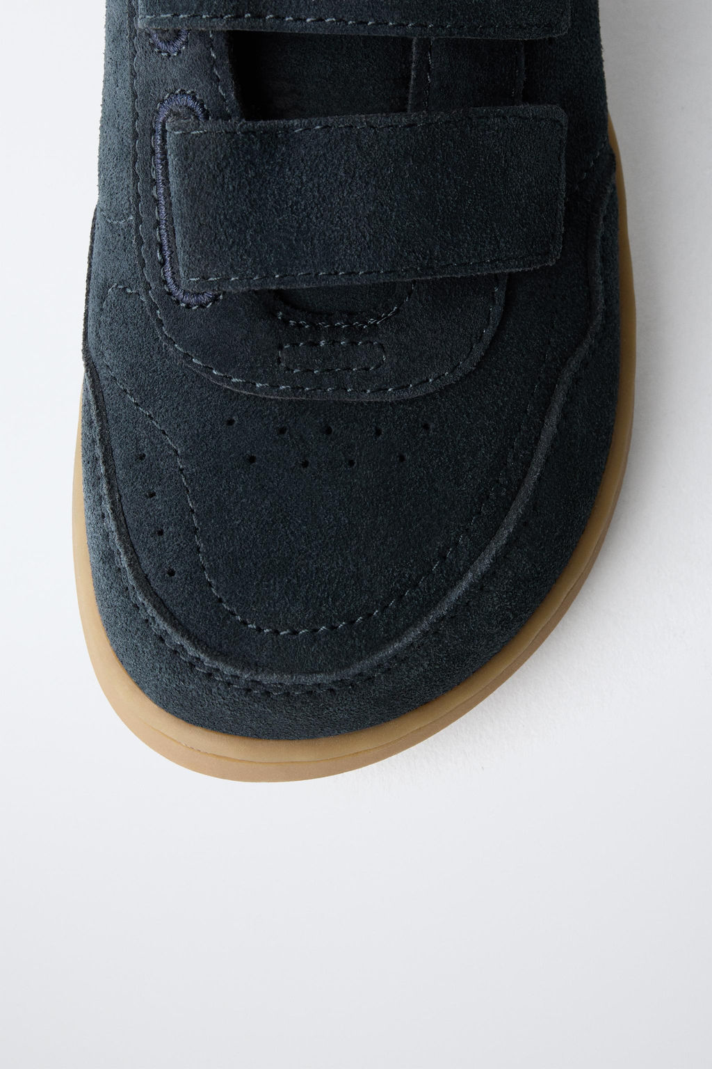 BAREFOOT SPLIT SUEDE TRAINERS - Zara фото 5