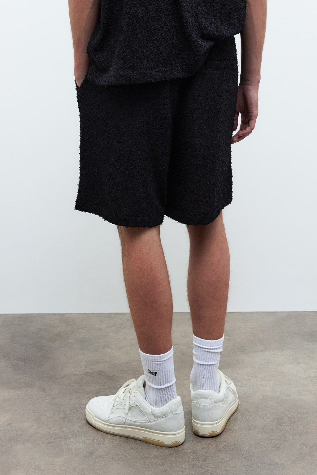 Pantalon corto en tejido rizado Relaxed Fit - H&m фото 4