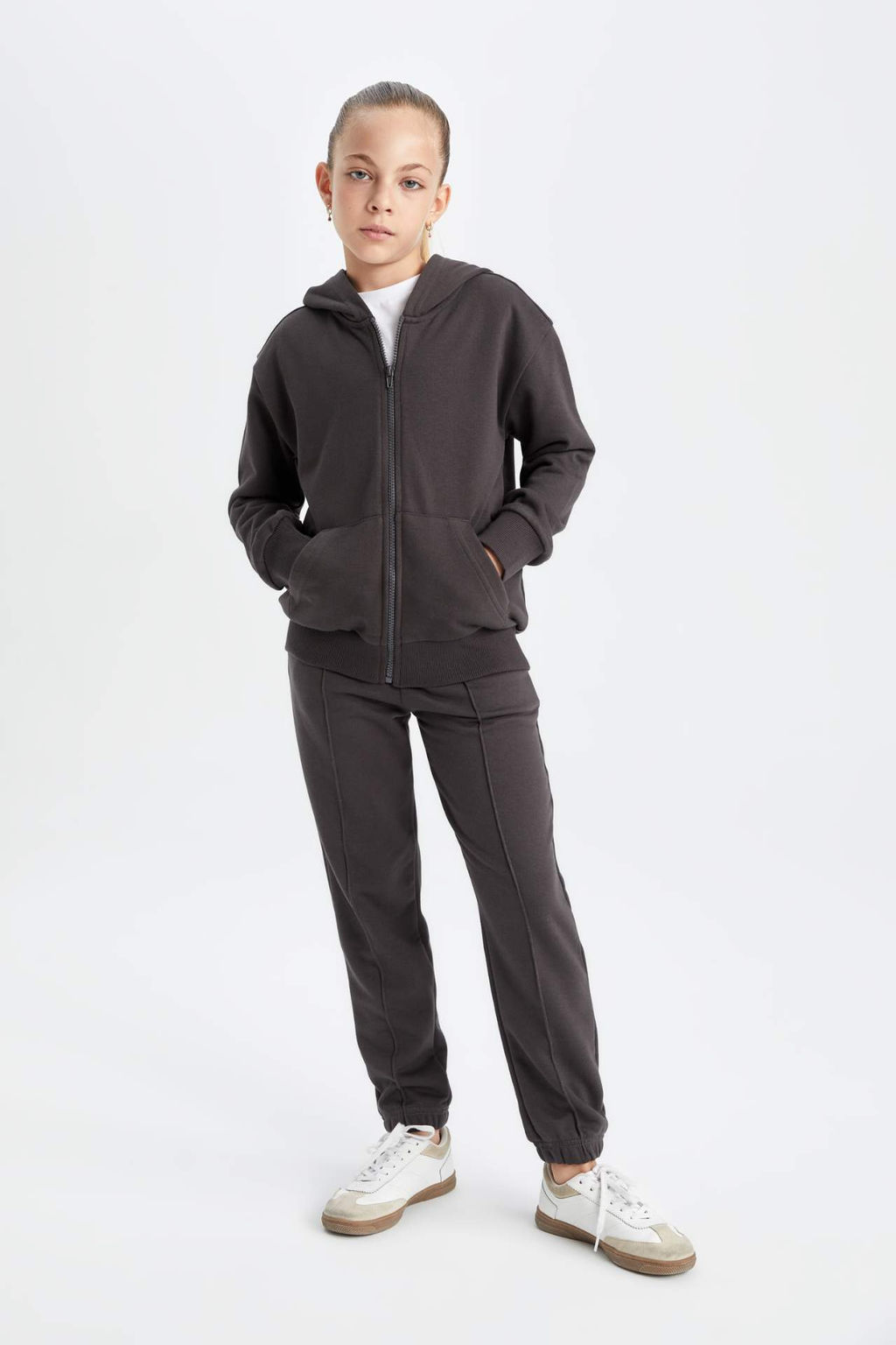 K?z Cocuk Gri Standart Fit Beli Pacas? Lastikli Cepli Okul Jogger Esofman Alt? - Defacto фото 3