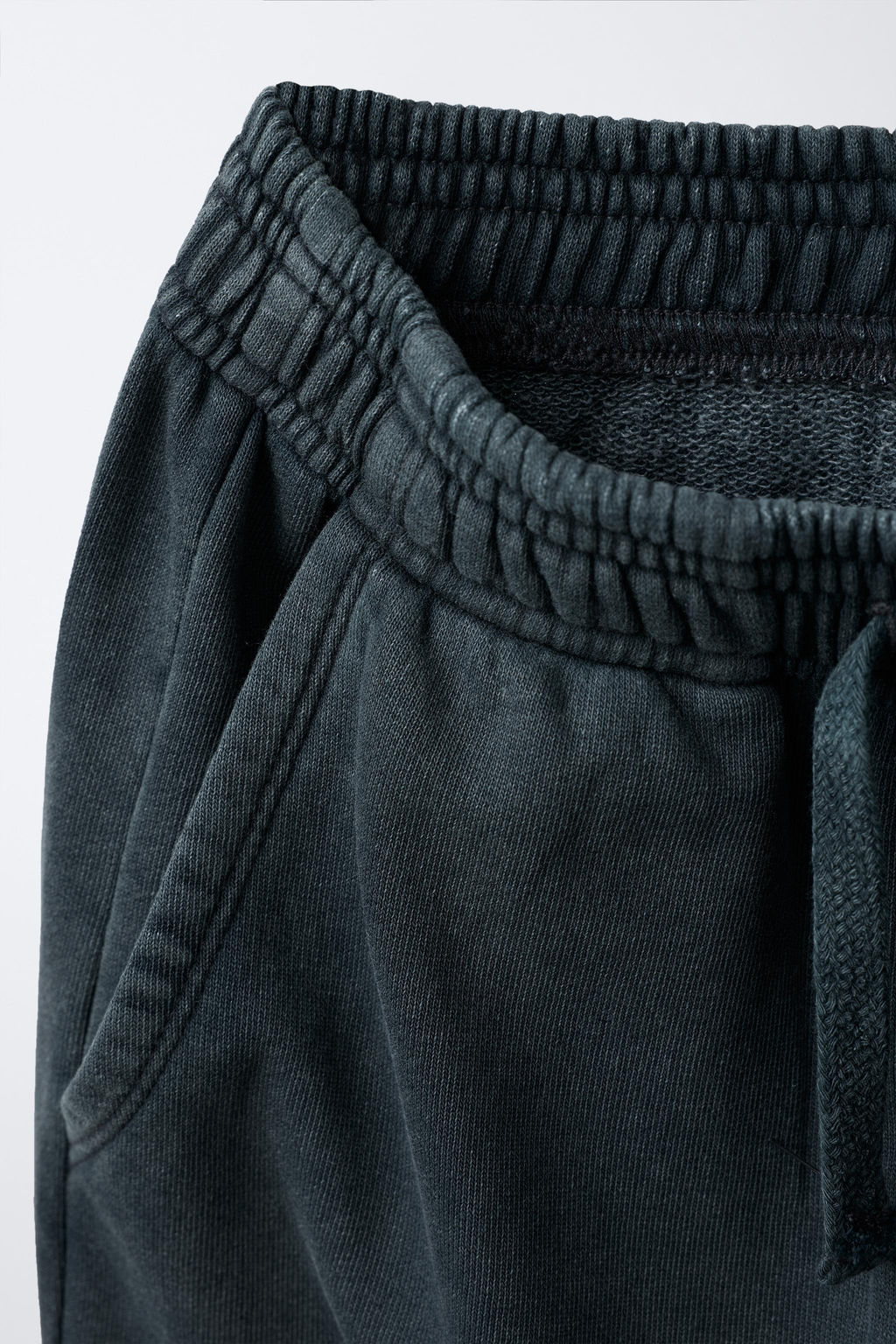 WASHED-EFFECT WIDE-LEG TROUSERS WITH STAR STUDS - Zara фото 3