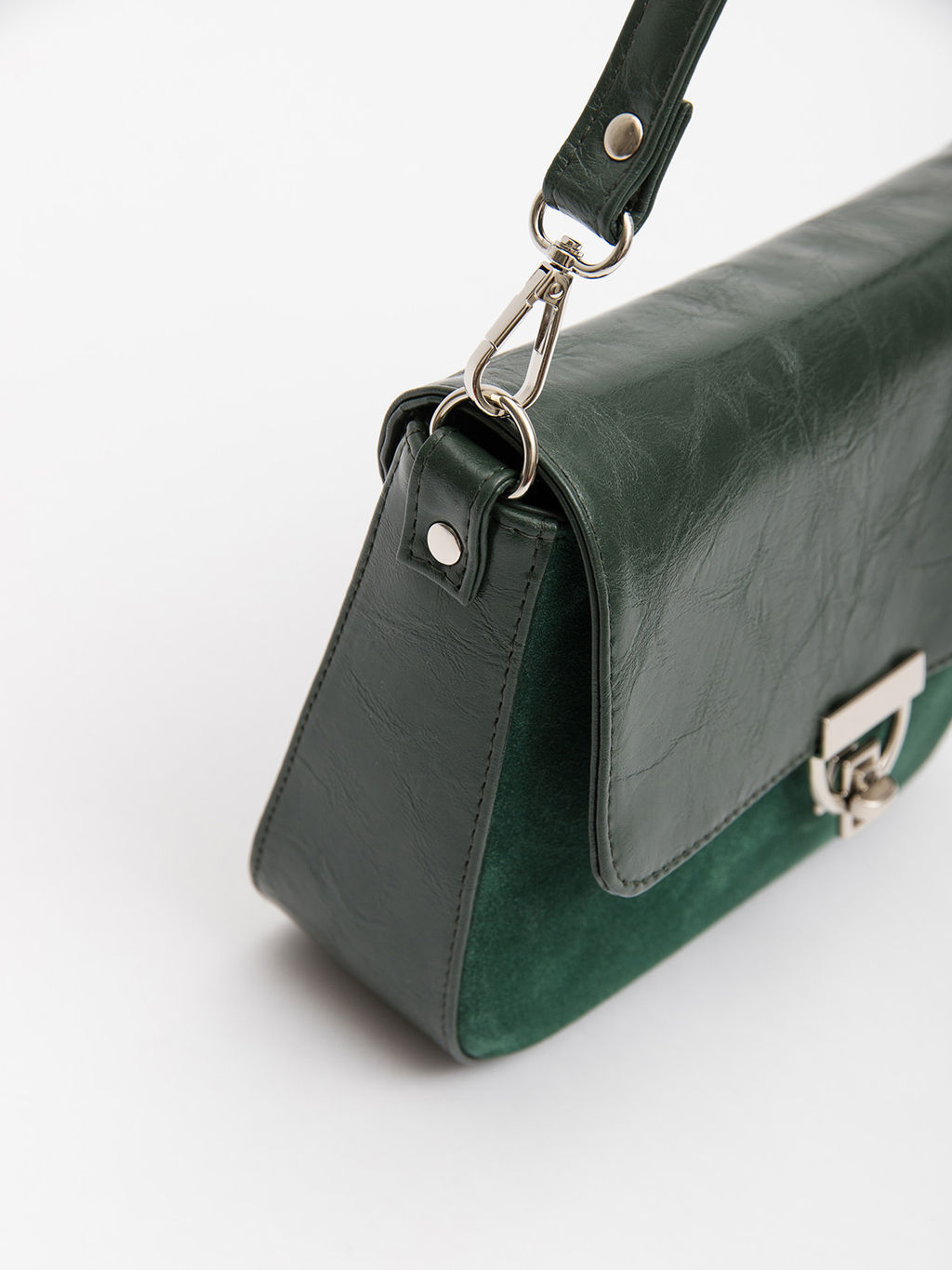 1480 99 31/048 35 Сумка женская