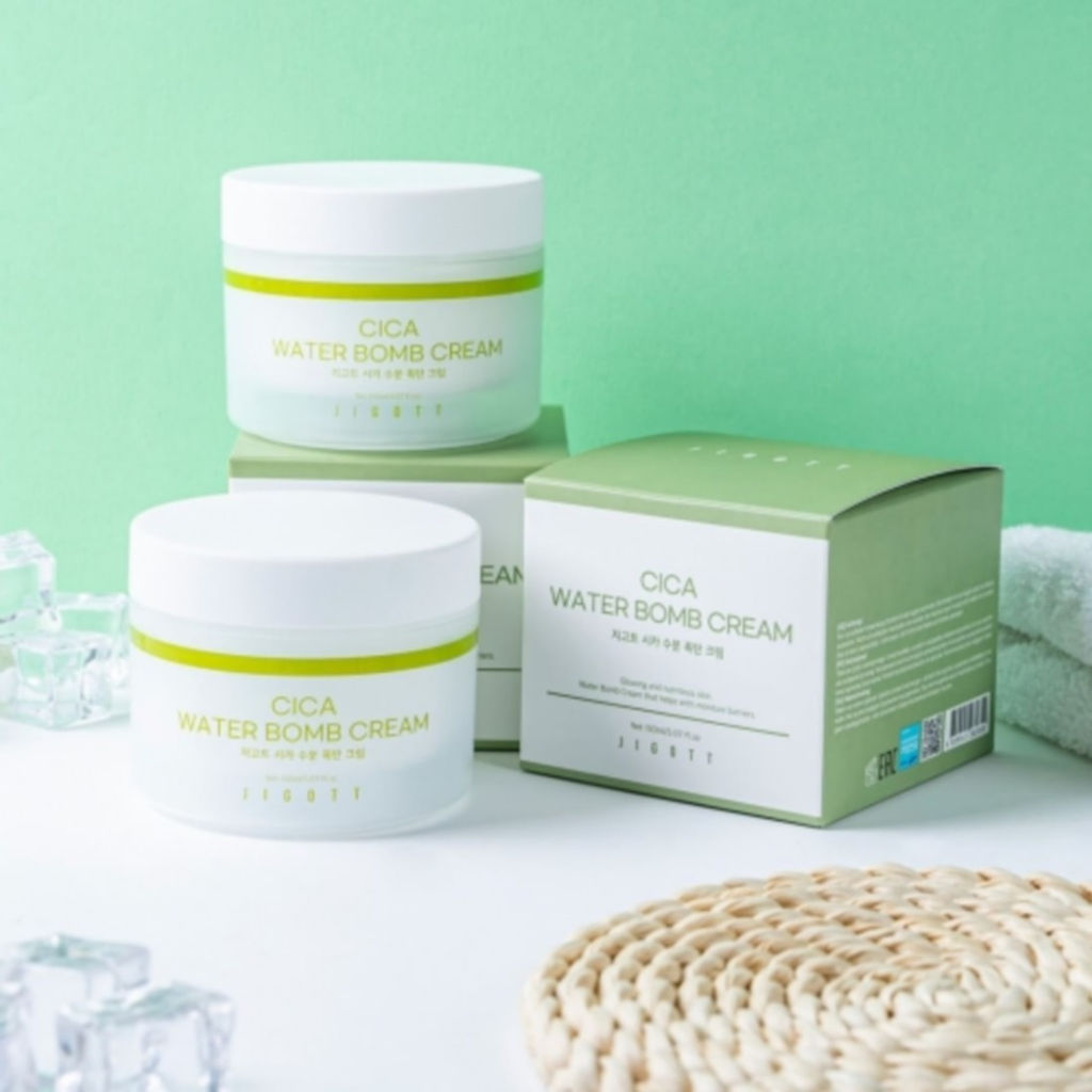 Jigott Крем для лица увлажняющий с центеллой / Cica Water Bomb Cream, 150 мл