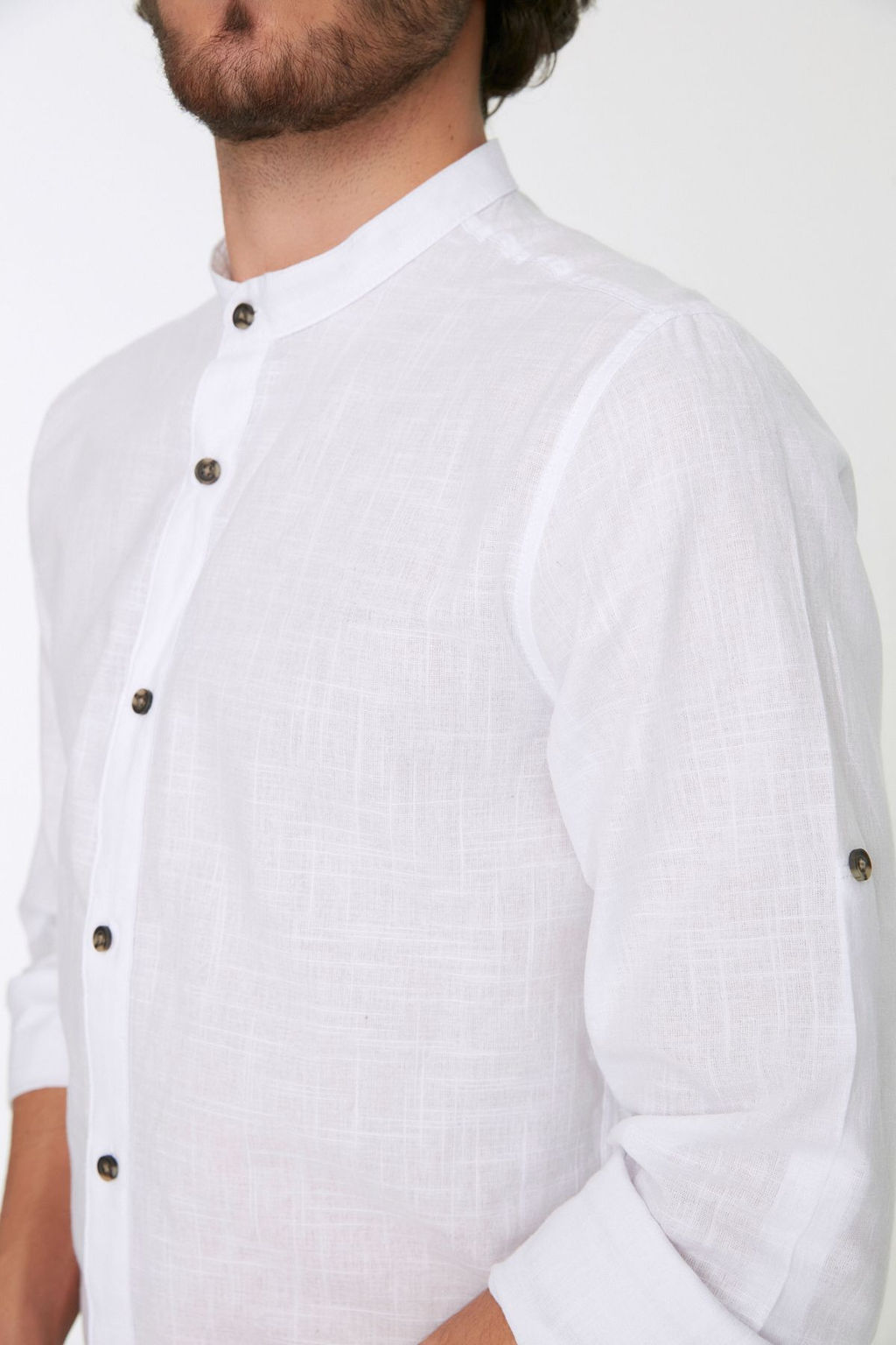 TRENDYOL MAN Koyu Yesil Slim Fit Basic Hakim Yaka Apoletli %100 Pamuklu Keten Gorunumlu Gomlek TMNSS20GO0188 - Trendyolmilla фото 20