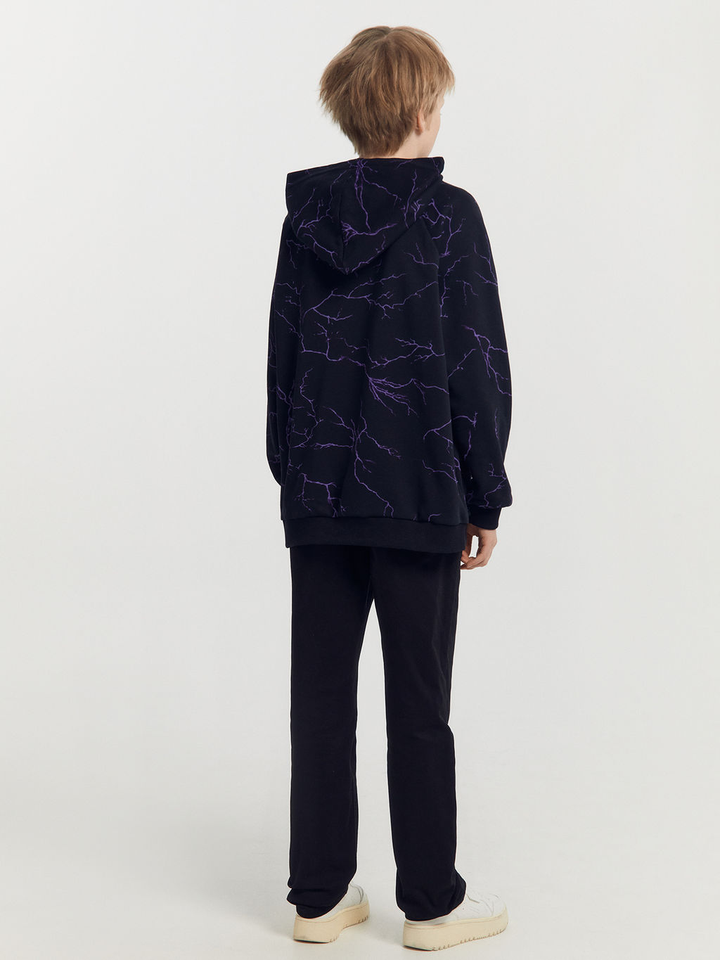 Анорак для мальчиков черный с принтом молнии - Mark formelle фото 7