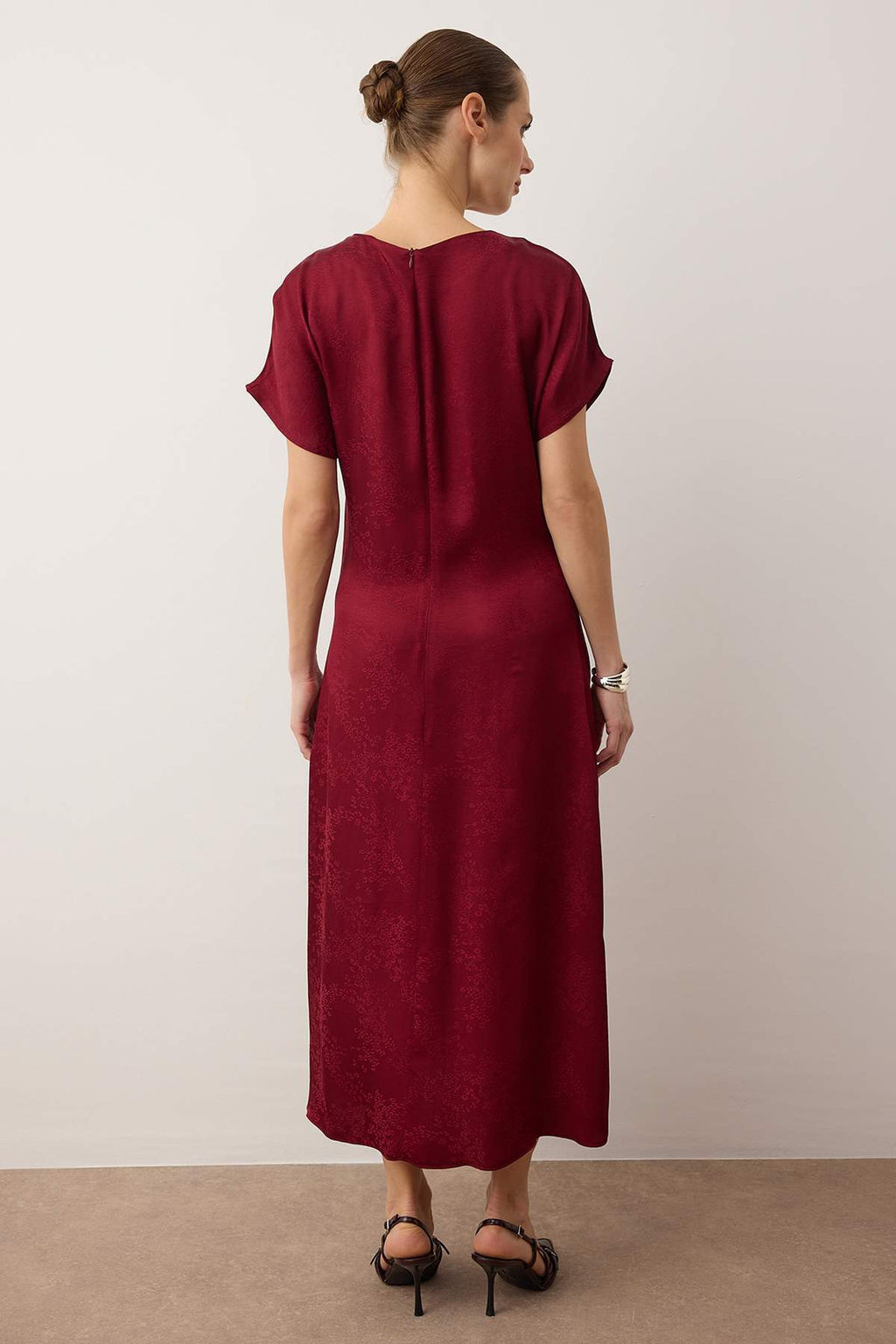 Bordo Duz Jakarl? Midi Dokuma Elbisesi TWOAW26EL00311