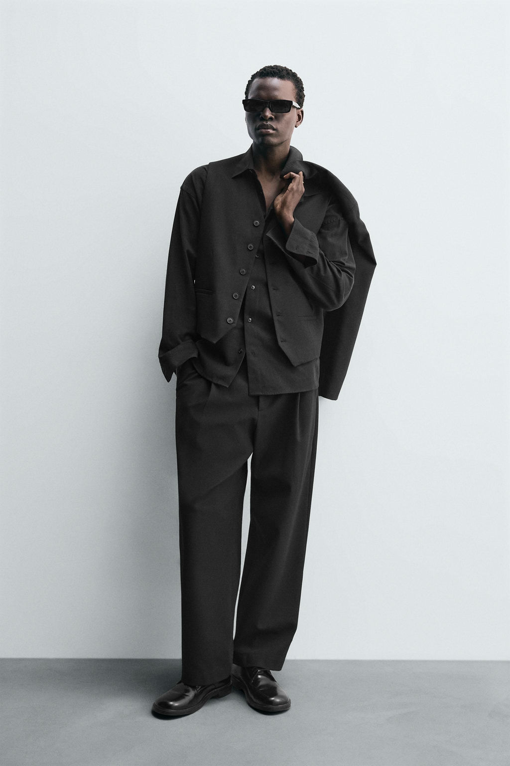 TEXTURED SUIT WAISTCOAT