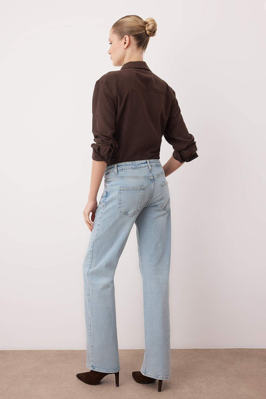Mavi Dusuk Bel Comfort Wide Leg Genis Paca Jeans TWOAW26JE00207 - Trendyolmilla фото 4