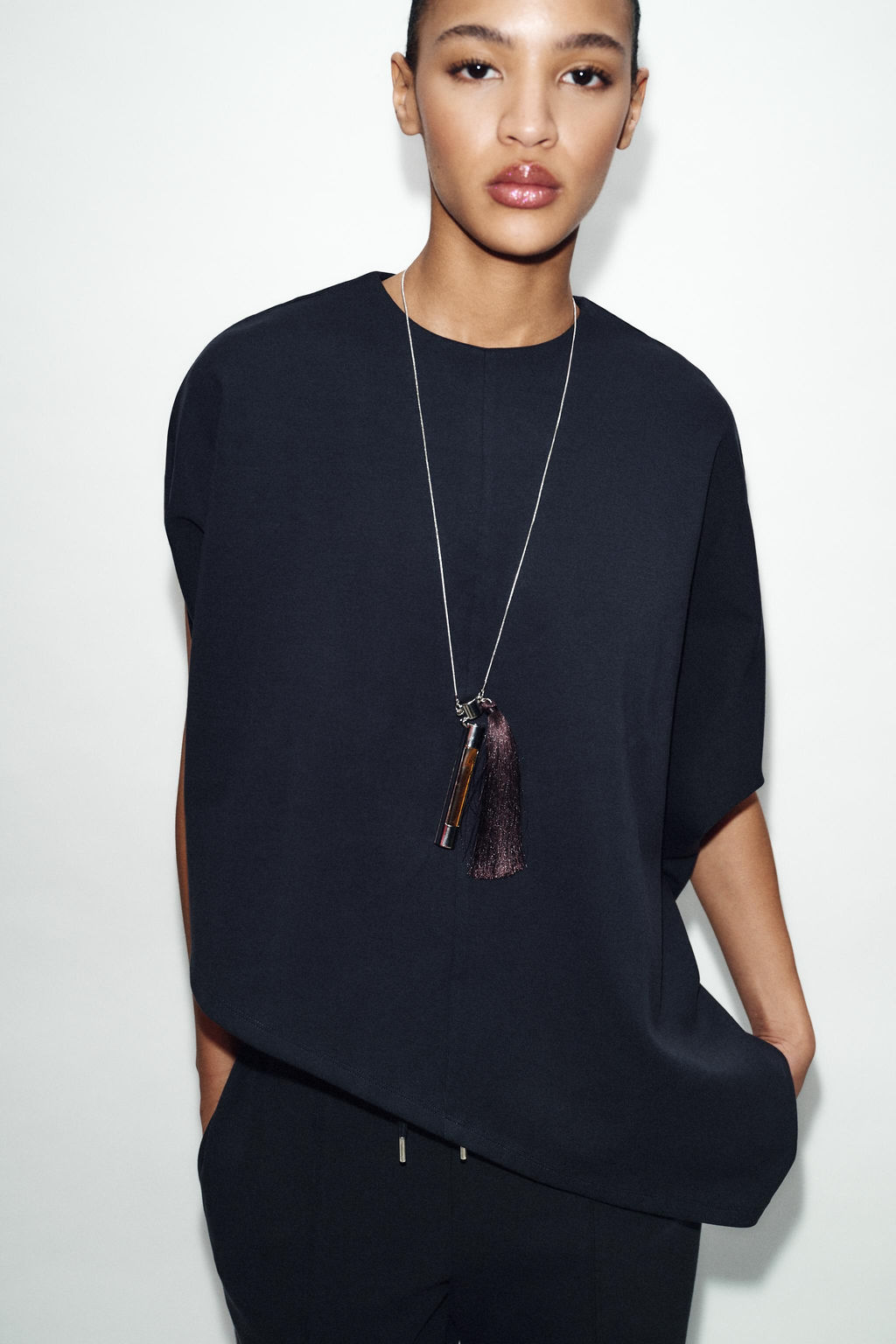 ASYMMETRIC INTERLOCK CAPE - Zara фото 2