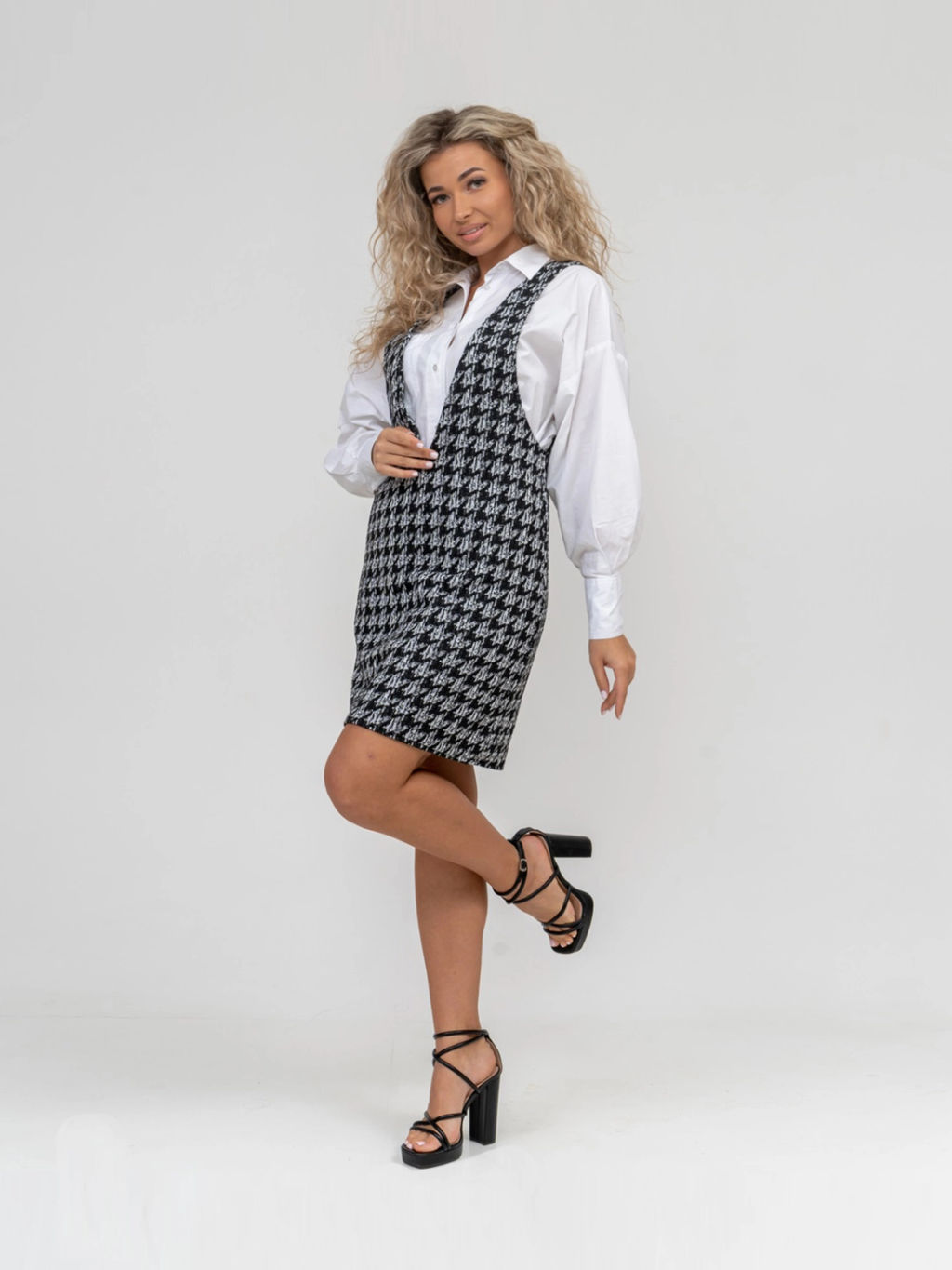 Сарафан женский, цвет черный