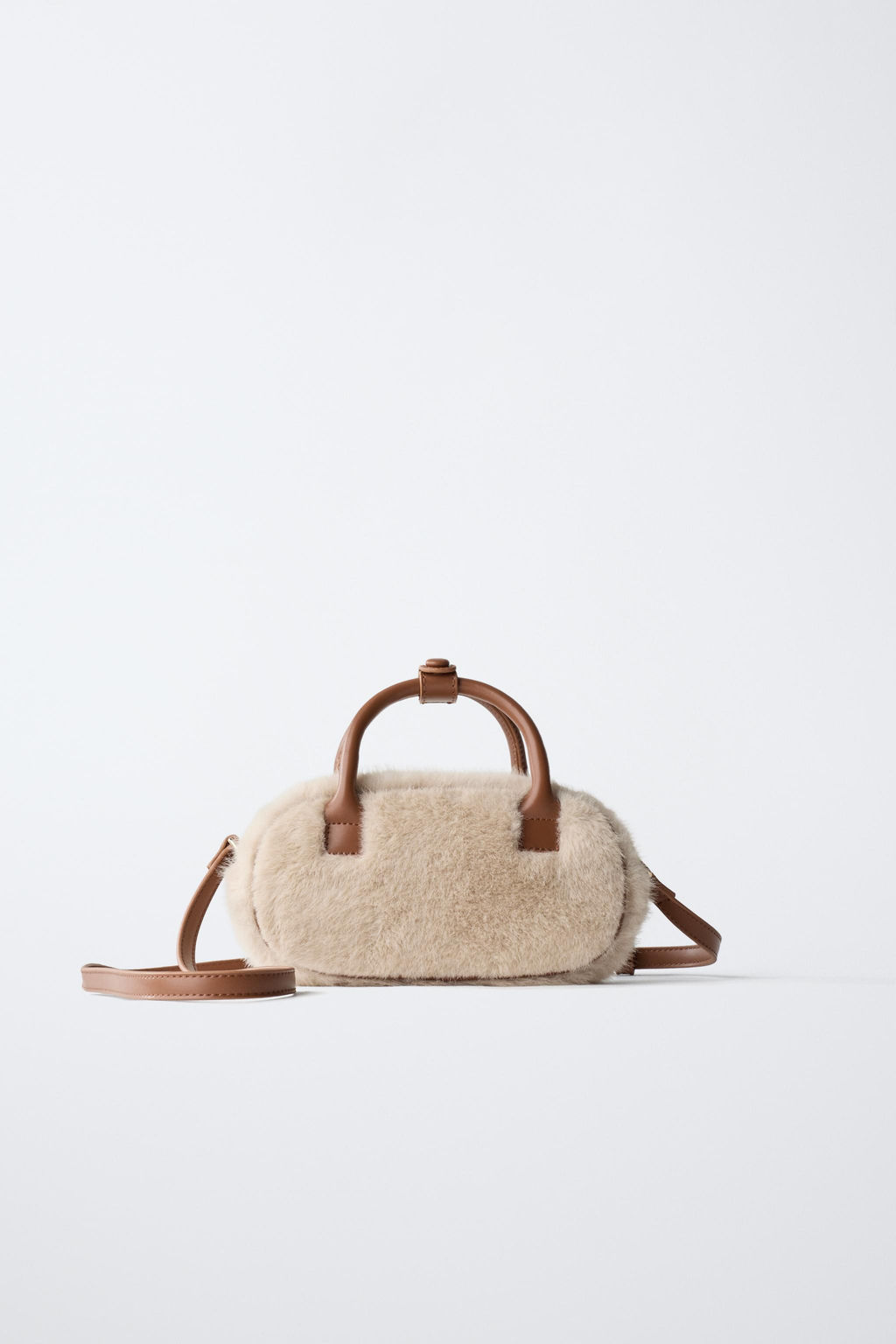 BOWLING SHEEPSKIN CROSSBODY BAG - Zara фото 13