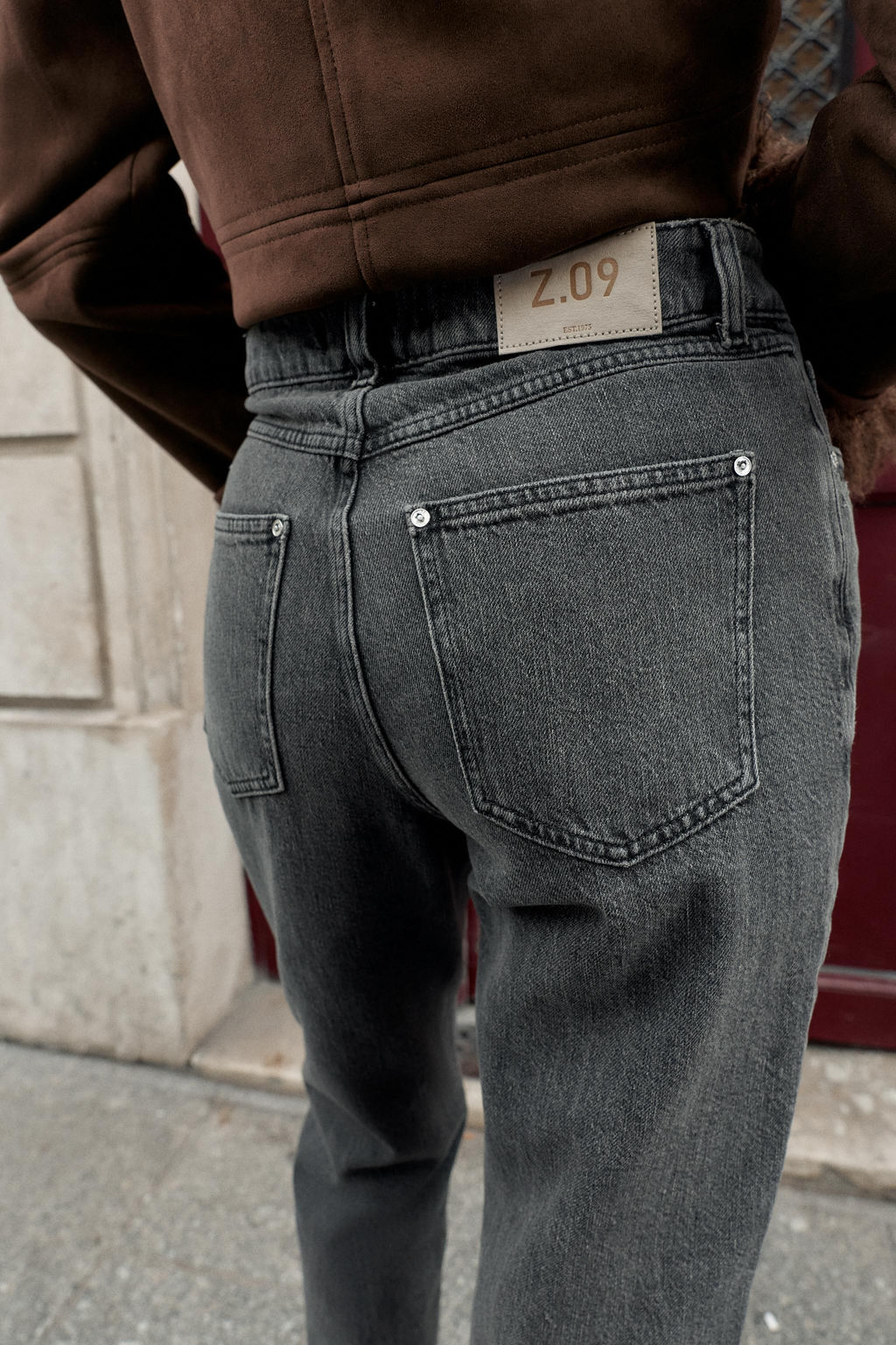 JEANS Z1975 STRAIGHT TIRO ALTO CINTURA CRUZADA / Gris oscuro - Zara фото 6