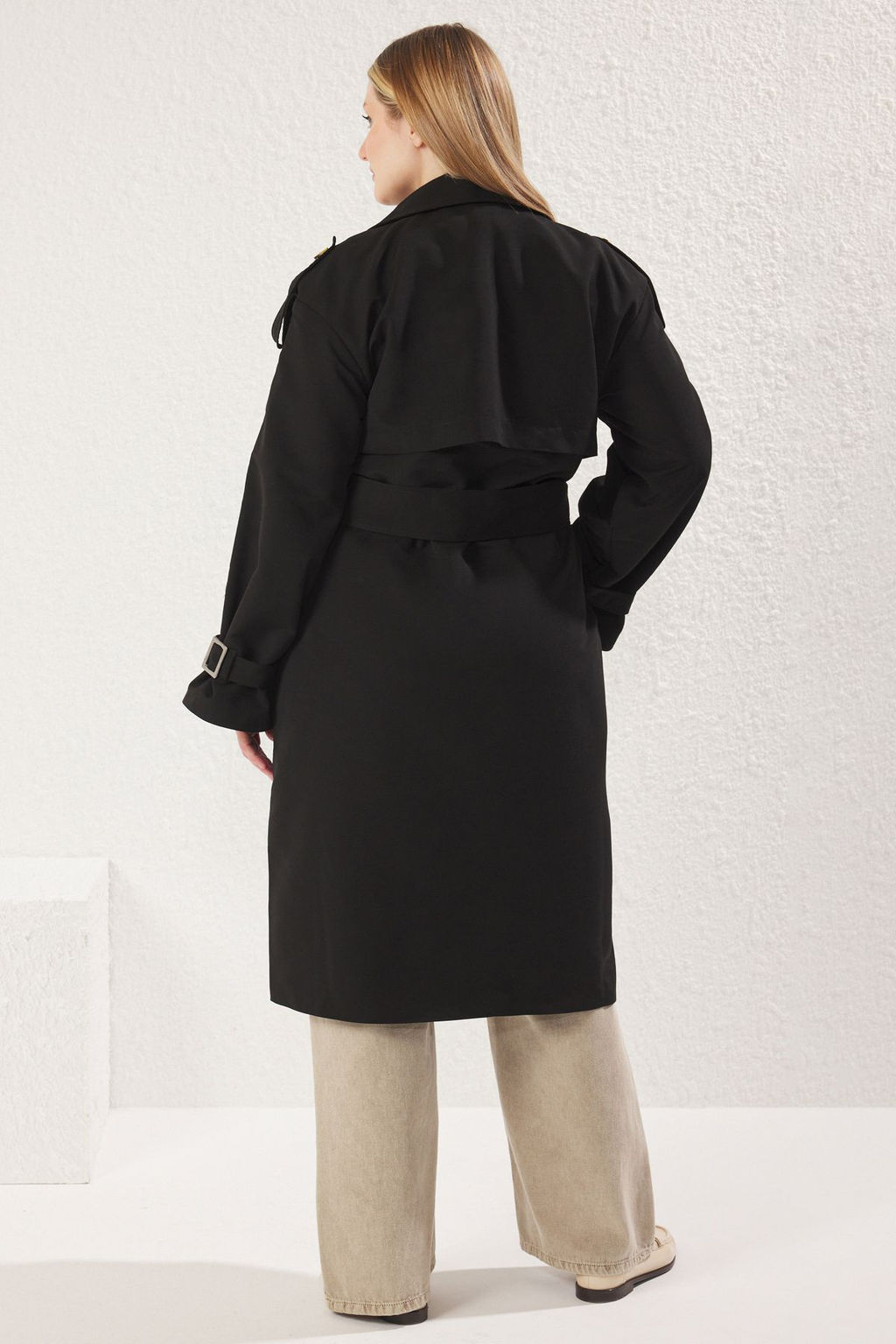 Trendyolmilla Haki Kemerli Ruzgarl?k Detayl? Su Itici Uzun Trenckot TWOSS21TR0005  фото 87