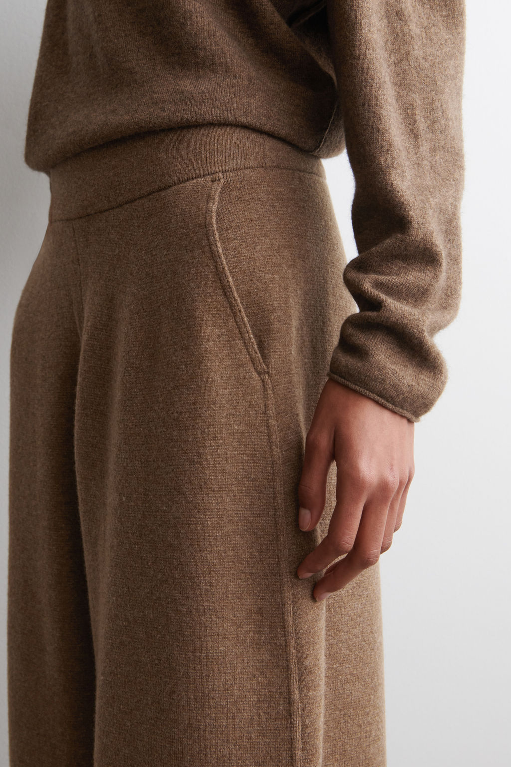 PANTAL?N BARREL LEG DE LANA MERINO - H&m фото 4