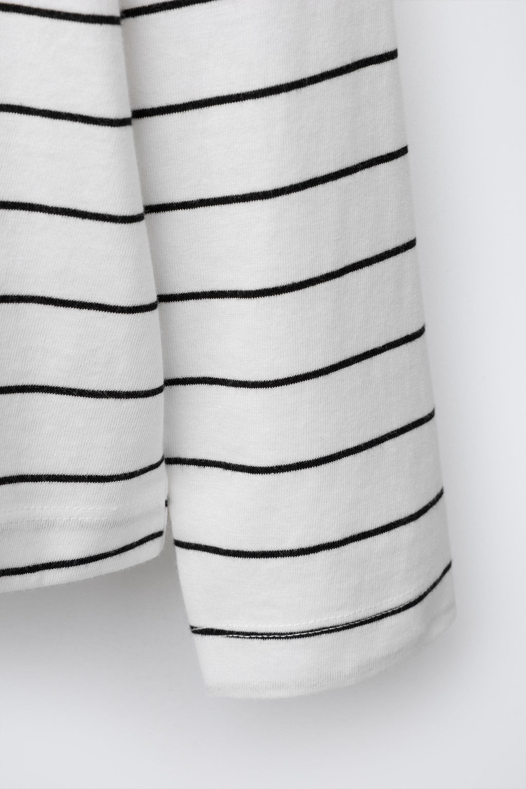 BASIC STRIPED T-SHIRT - Zara фото 4
